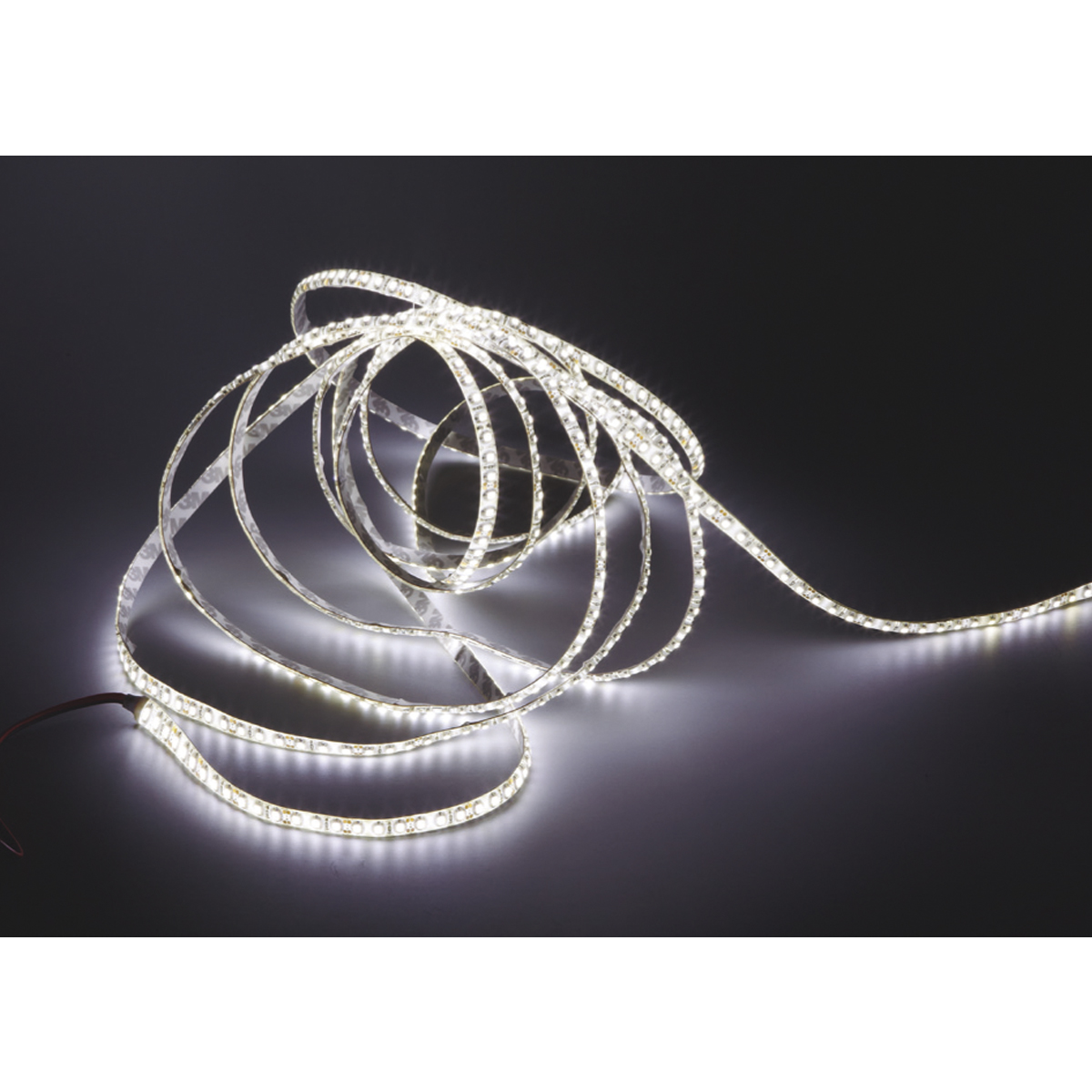 Rollo LED autoadhesivo con cambio de color RGB ADAM